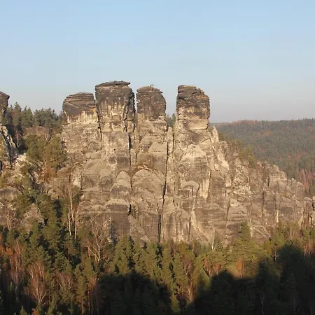 Dum Pod Sedlem Villa *
